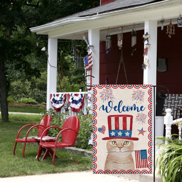 Welcome Cute Cat With Stars and Stripes Hat Decoration