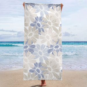 Large Daisies Pattern Beach Towel